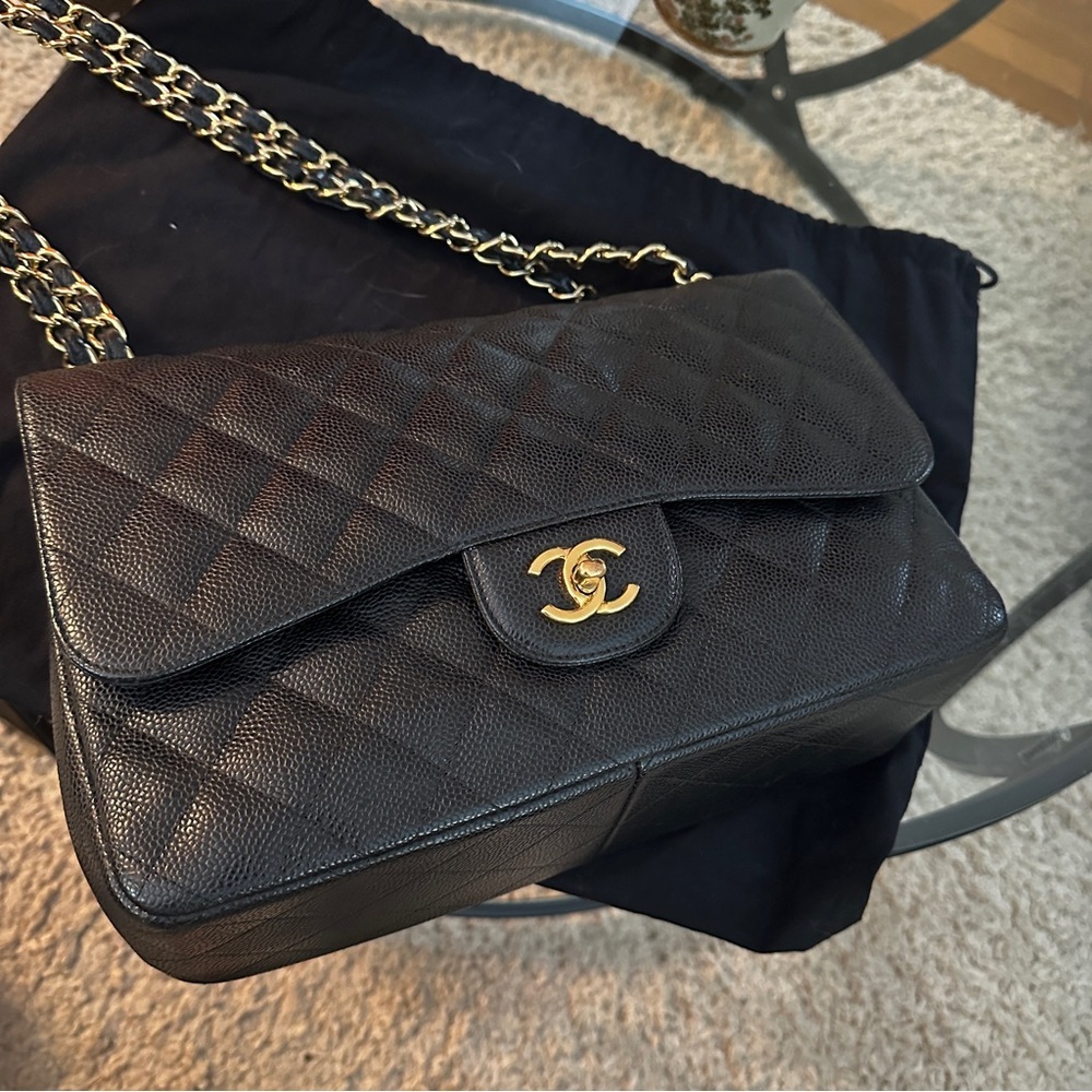 ❌SOLD❌CHANEL JUMBO CAVIAR GHW - Picture 6 of 16